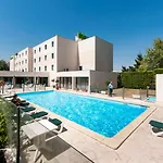 Ibis Styles Cognac 3* Шатобернар