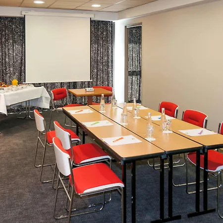 Hotel Ibis Styles Cognac Chateaubernard