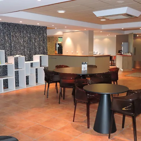 Ibis Styles Cognac Châteaubernard