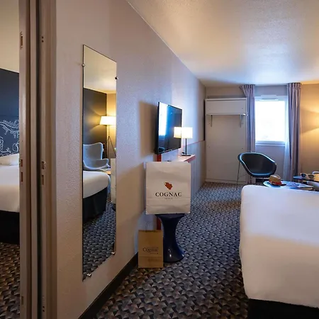 호텔 Ibis Styles Cognac 3*