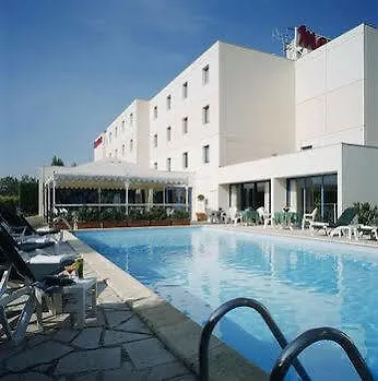 Ibis Styles Cognac Hotel 3*