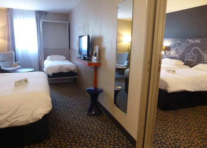 Hotel Ibis Styles Cognac Chateaubernard