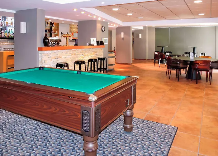 Hotel Ibis Styles Cognac Chateaubernard