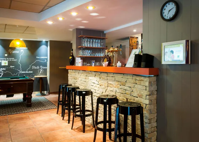 Ibis Styles Cognac Hotel