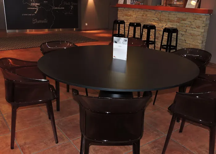 Ibis Styles Cognac Hotel Chateaubernard