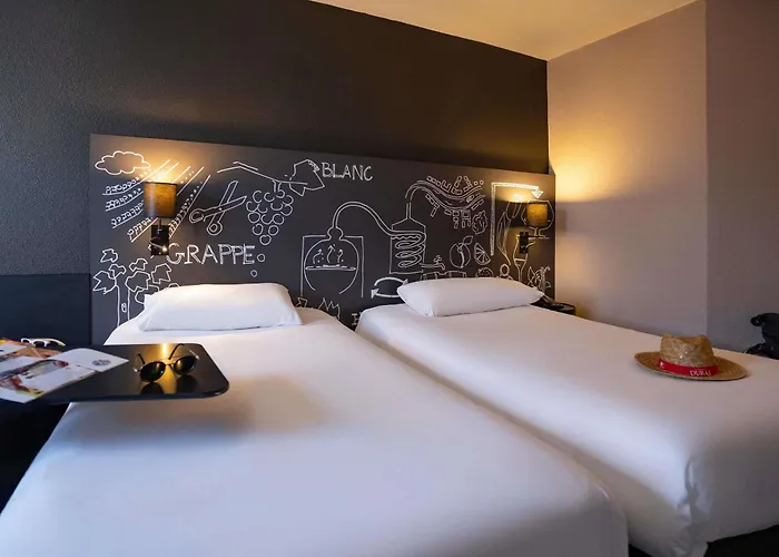 Ibis Styles Cognac Hotel 3*