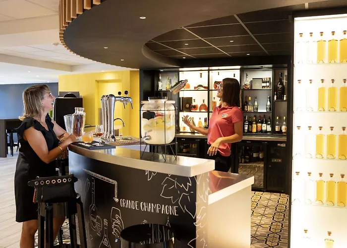 Ibis Styles Cognac Châteaubernard